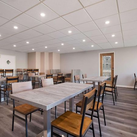Surestay Plus Hotel By Best Western Upland - Ontario North Exterior foto