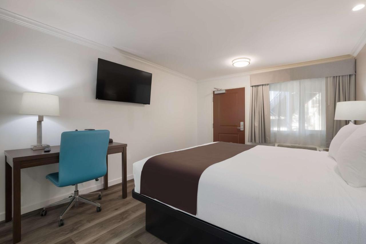 Surestay Plus Hotel By Best Western Upland - Ontario North Exterior foto
