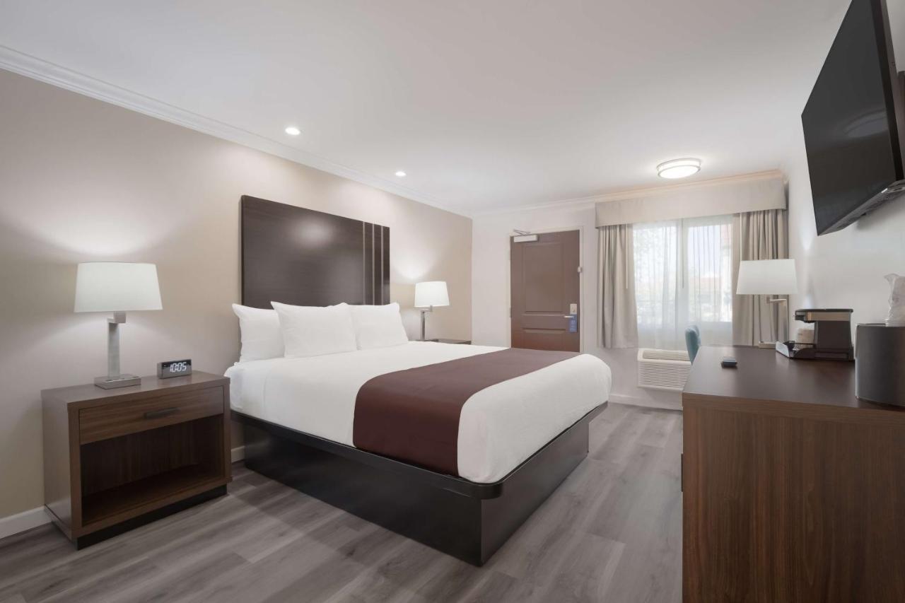 Surestay Plus Hotel By Best Western Upland - Ontario North Exterior foto